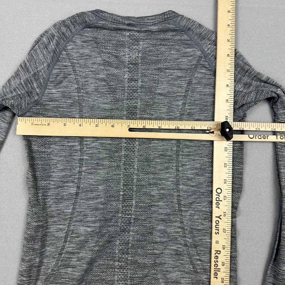 Lululemon shirt size